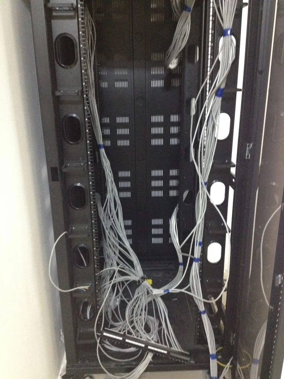 Network rack cabling installation